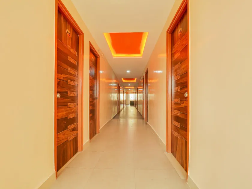 Collection O P-HOMES For Stays - Image 1