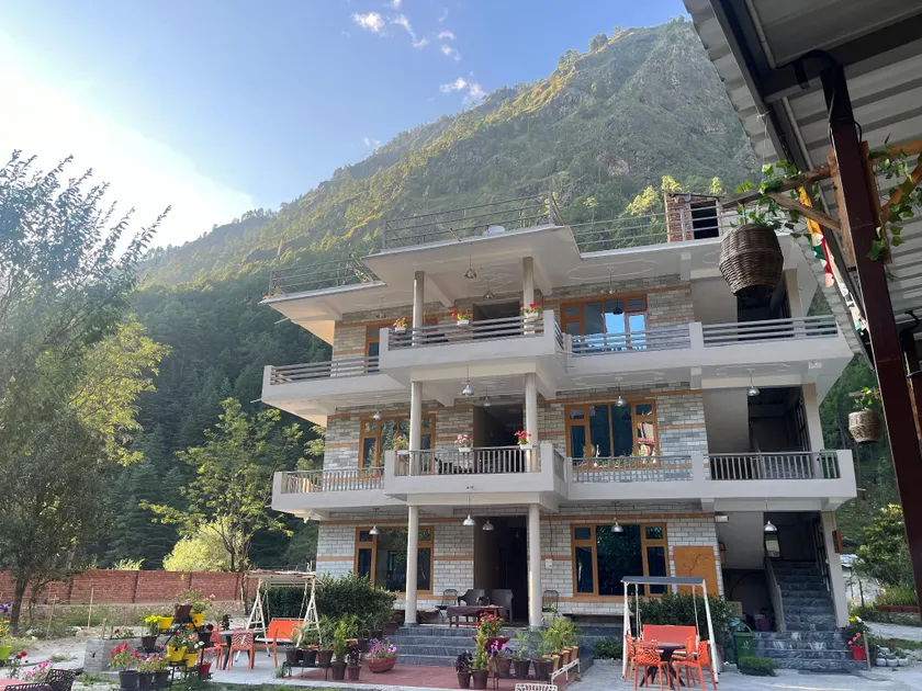 The Royal Orchard Kasol Riverside - Image 1