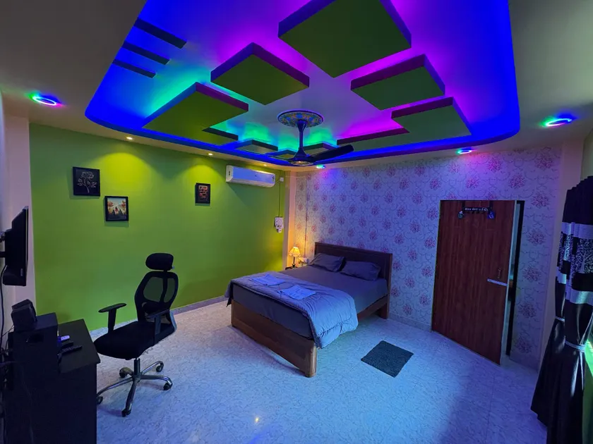 Cozy Nest - Image 1