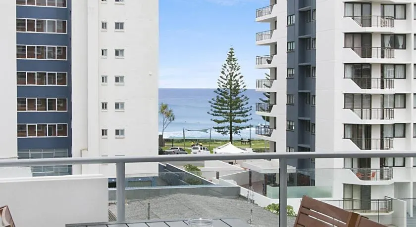 Eden Apartments Unit 502 - Luxuriöse 2-Zimmer-Wohnung in Strandnähe - Image 1