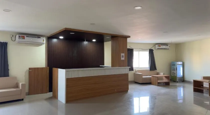 SRI HARSHA AC Luxury rooms - Image 1