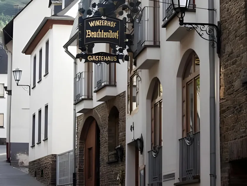 Winzerhof Brachtendorf - Image 1
