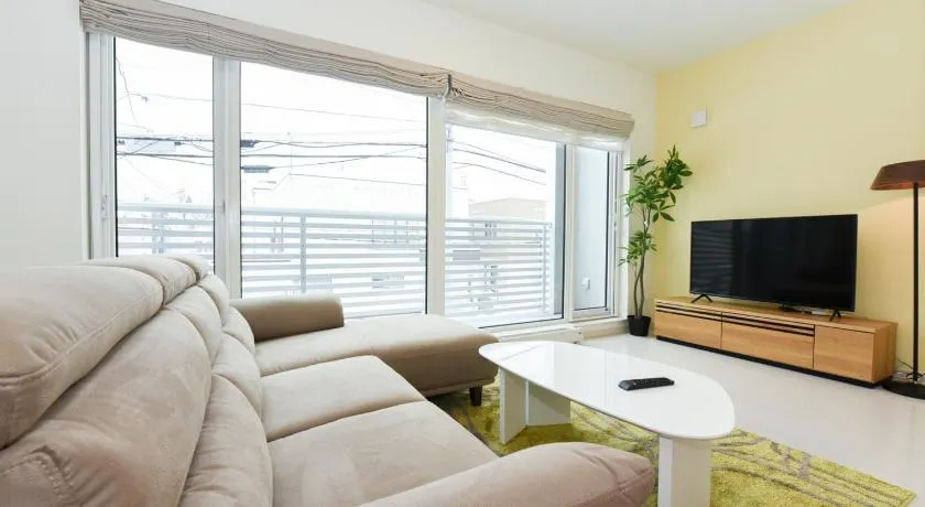 S12 HOTEL - Image 1