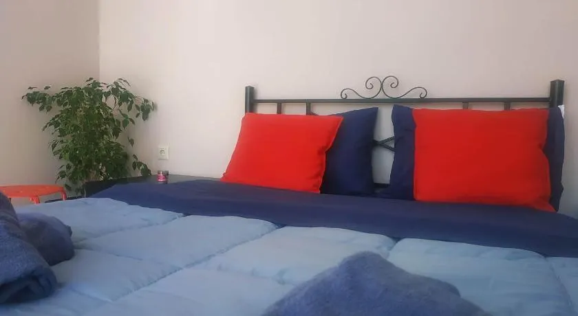 STUDIOS POSEIDONIA apartments 50 & 70 sqm with sea view - Image 1