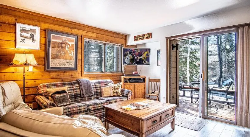 Elkhorn Bluff Condo with Community & Resort Amenities - Image 1