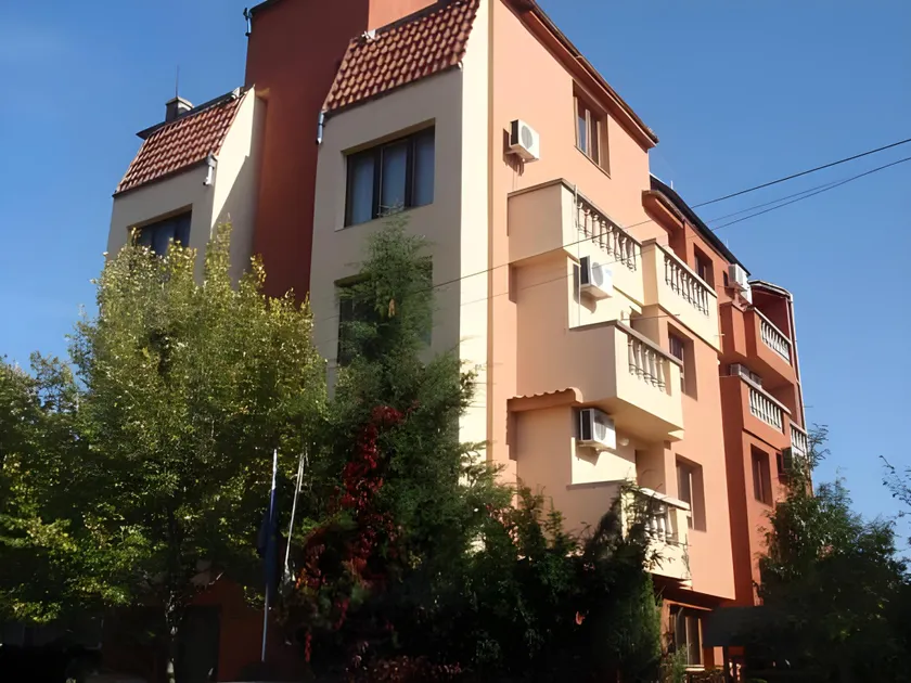 Family Hotel Saint Iliya - Image 1