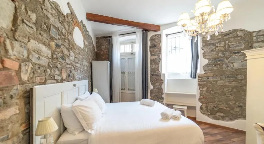 Elegant cottage in the heart of Torno with SmartTV and Wifi - Image 1