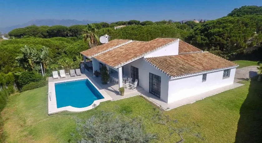 Great Villa Near Beach and Marbella - Image 1