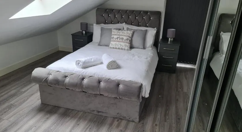 SAV Apartments Leicester - 2 Bed Cosy Flat Saffron - Image 1