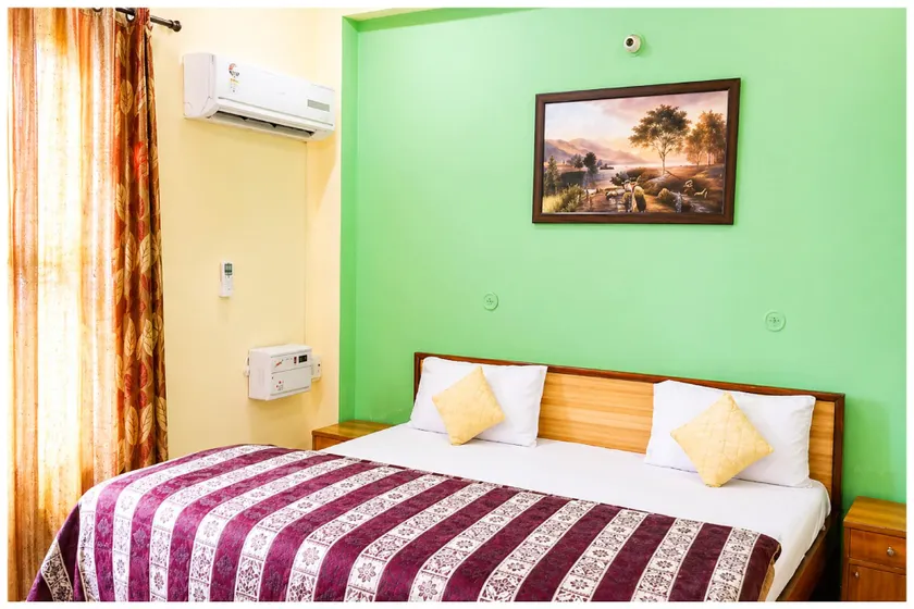 Goroomgo A.R. Resort Uttarakhand - Image 1