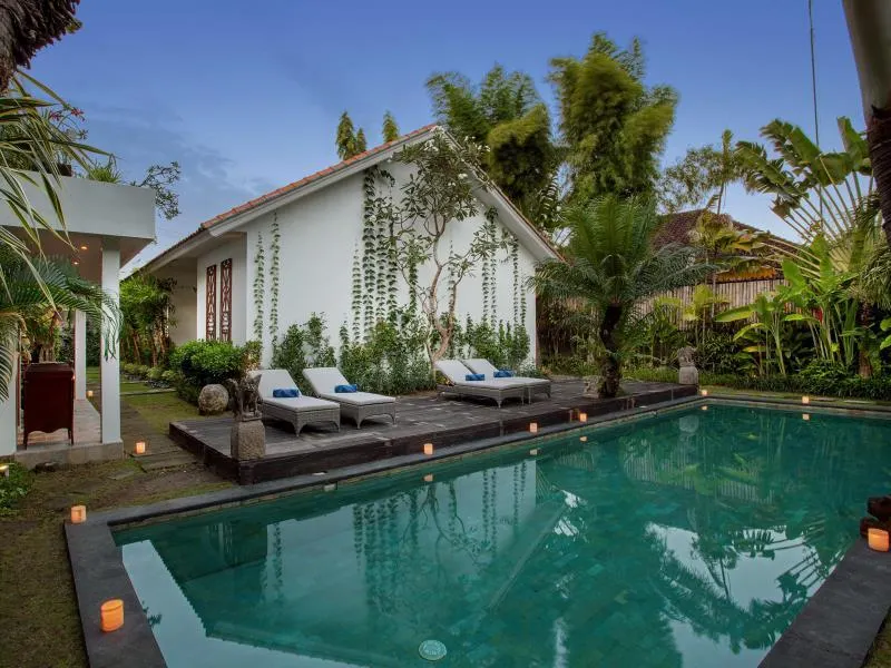 Room & Vespa 3 - Relaxing Stay Center Seminyak - Image 1