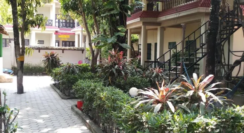 Wild Horizons Guest House - Image 1