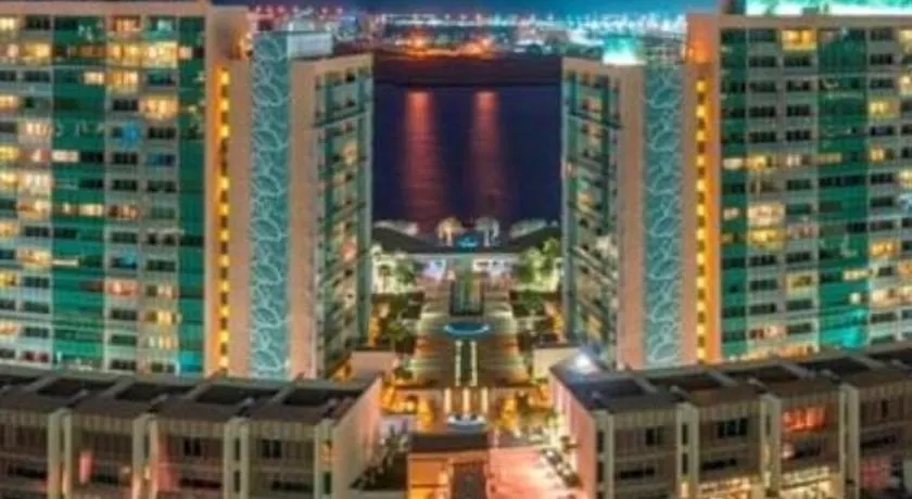 Luxury private sea view room - Image 1