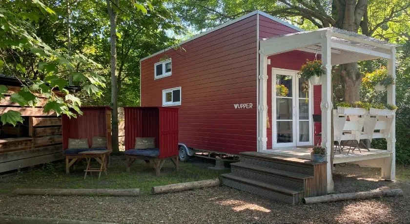 Tiny House Wupper im PIER9 Tiny House Hotel - Image 1