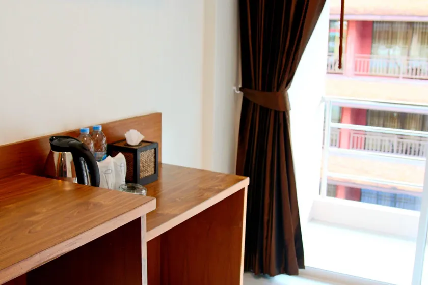 Good Nice Hotel - Image 1
