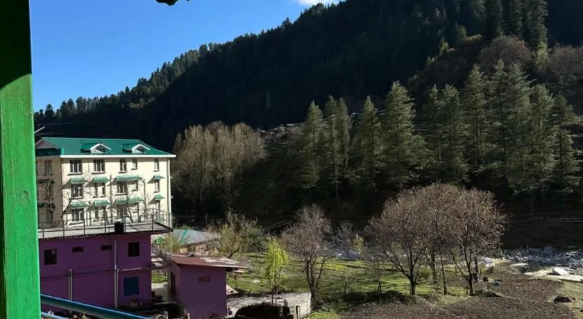 Heera Guest House - Image 1