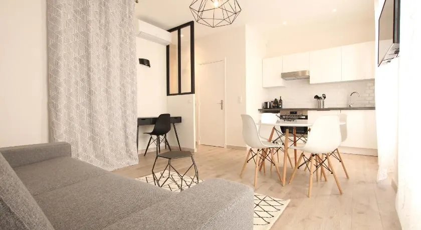 Cosy-Cocoon - Image 1