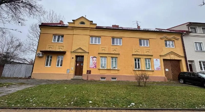 Holičák - Image 1