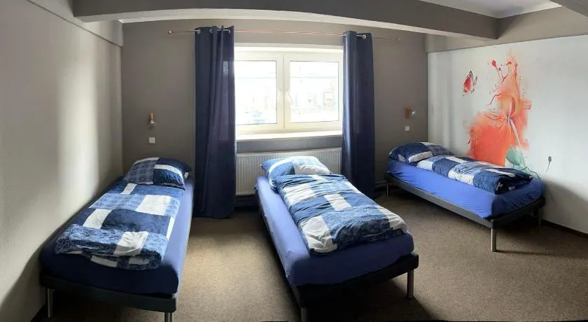 Hostel Fehmarn Mehrbett-Zimmer - Image 1