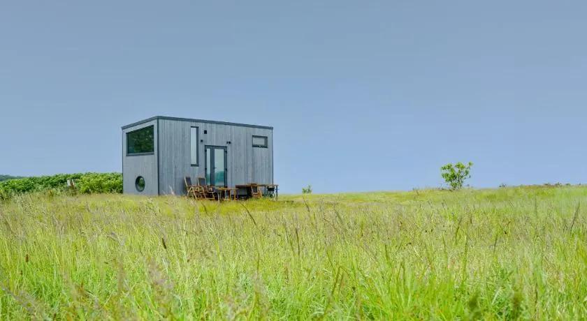 Tiny Seaside - Skarrev - Image 1