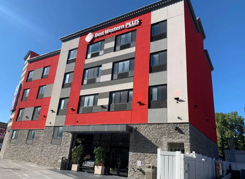 Best Western Plus Brooklyn-Prospect Park - Image 1