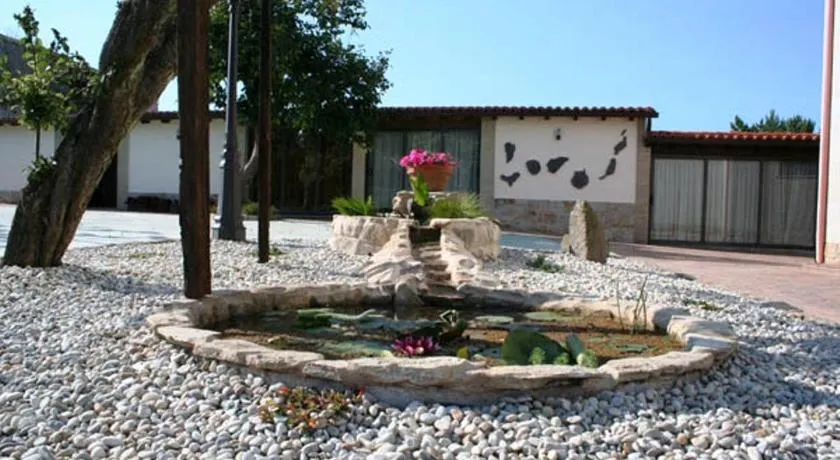 Hotel Rural Neixon - Image 1