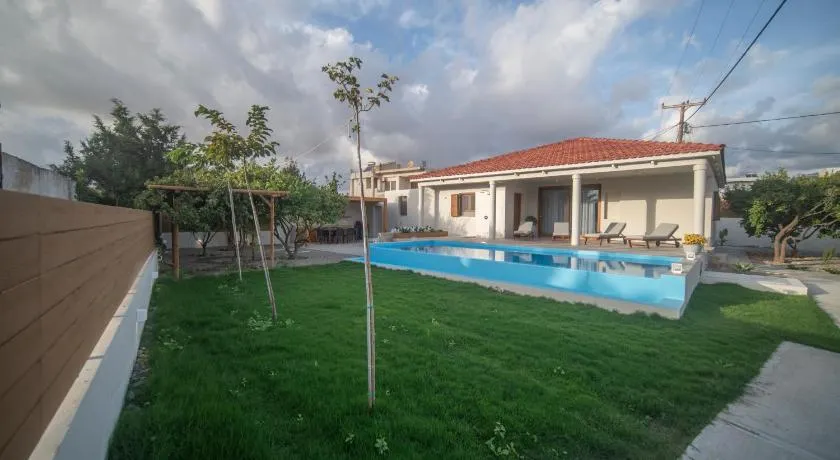 Avli Guest House - Image 1