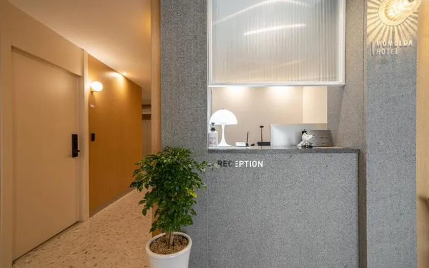 Busan Hadan Momulda Hotel - Image 1