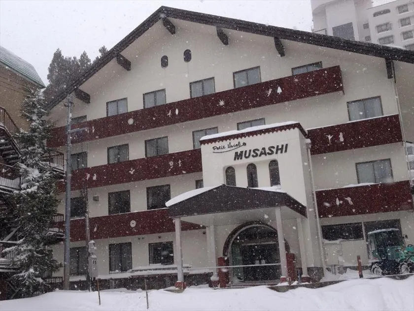Naeba Musashi - Image 1