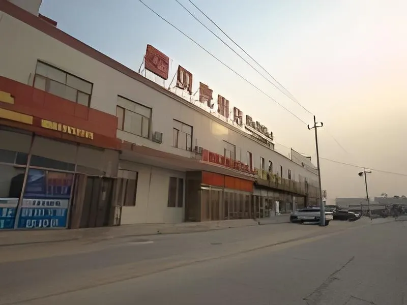 Shell Beijing Changping District Chengnan Street Nanhaozhuang Village Hotel - Image 1