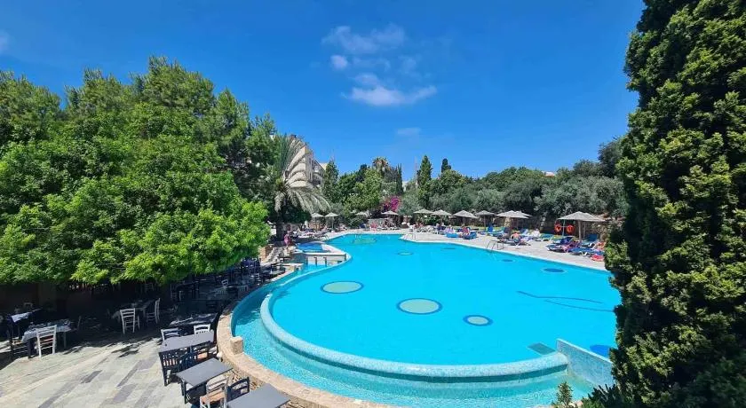 Basilica Holiday Resort Apts - Image 1