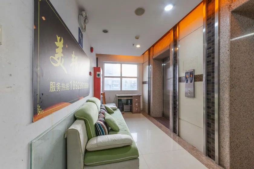 Meibang Apartment - Image 1