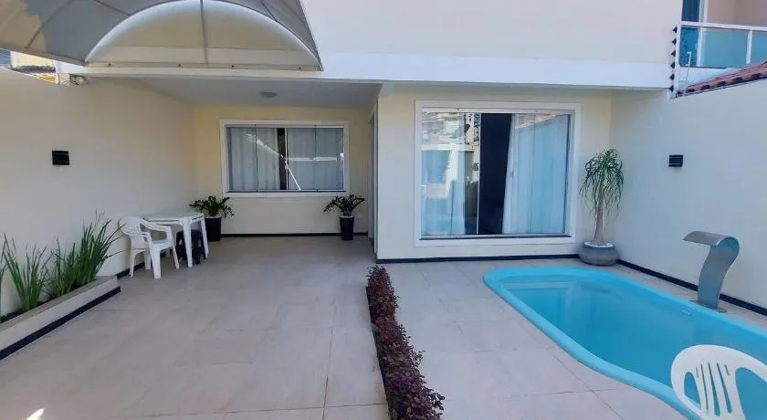 COPFL0101 - Casa grande com piscina privativa - Image 1