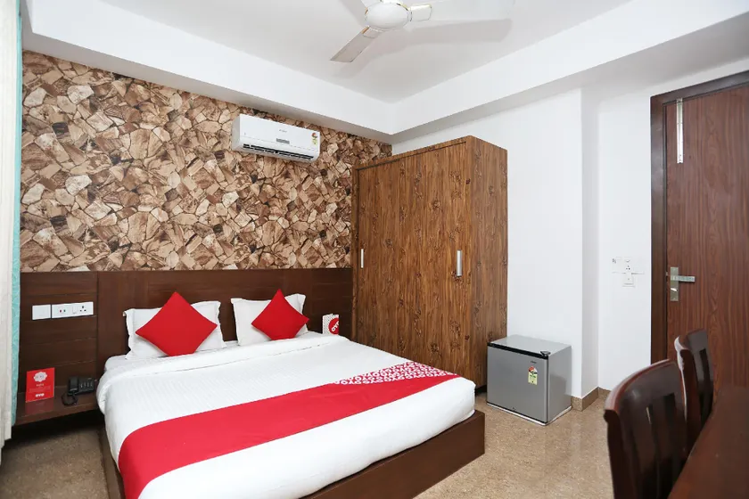 Hotel O Park in - Image 1