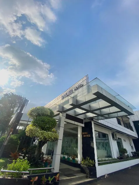 Bydiel Hotel - Image 1