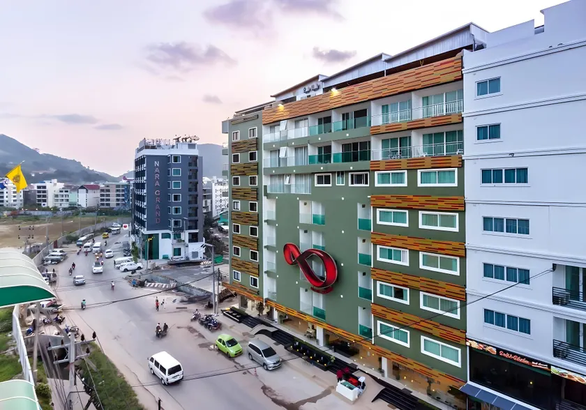 Tuana Patong Holiday Hotel - Image 1