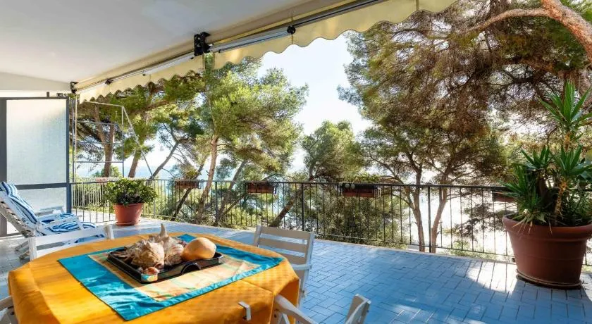 Apartment il nido sul Mare by Interhome - Image 1