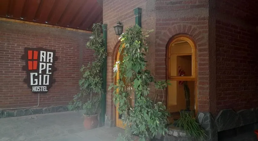 Arpegio Hostel - Image 1