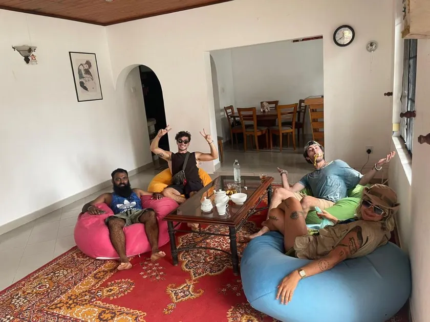 Sky Hostel Negombo - Image 1