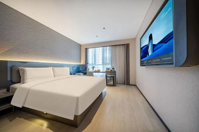 Atour X Hotel Chengdu Qingbaijiang Wanda - Image 1