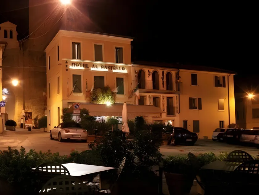 Hotel Al Castello - Image 1