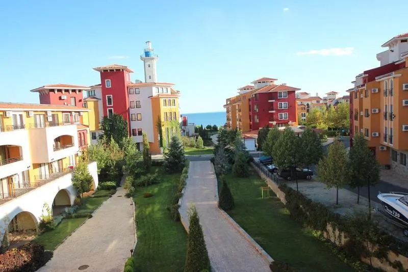 Menada Apartments in Marina Cape - Image 1