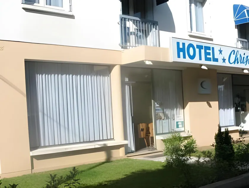 Hotel Christina - Image 1