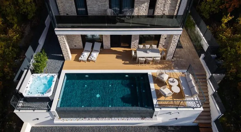 Villa Slowave - Image 1