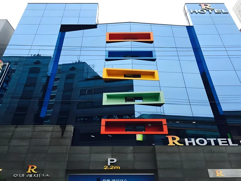 Residence Hotel R - Image 1