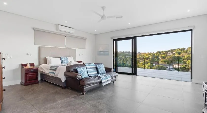 Tuna Room - Image 1