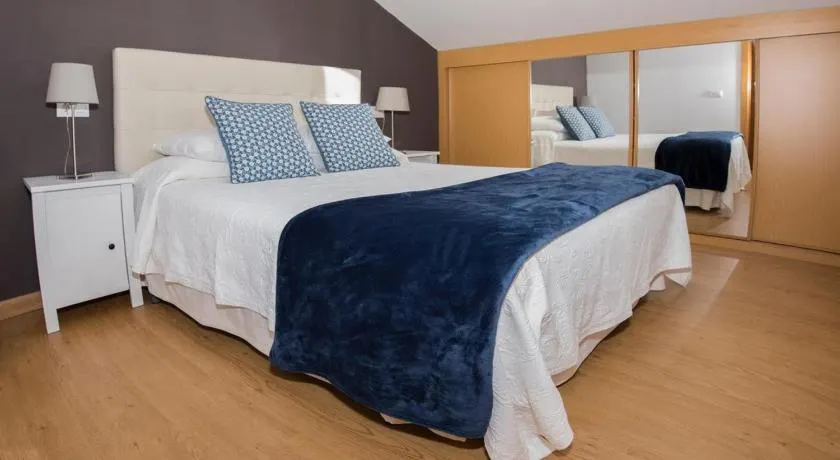 Apartamentos LLANES & GOLF - Image 1