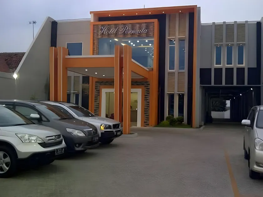 Permata Hotel - Image 1