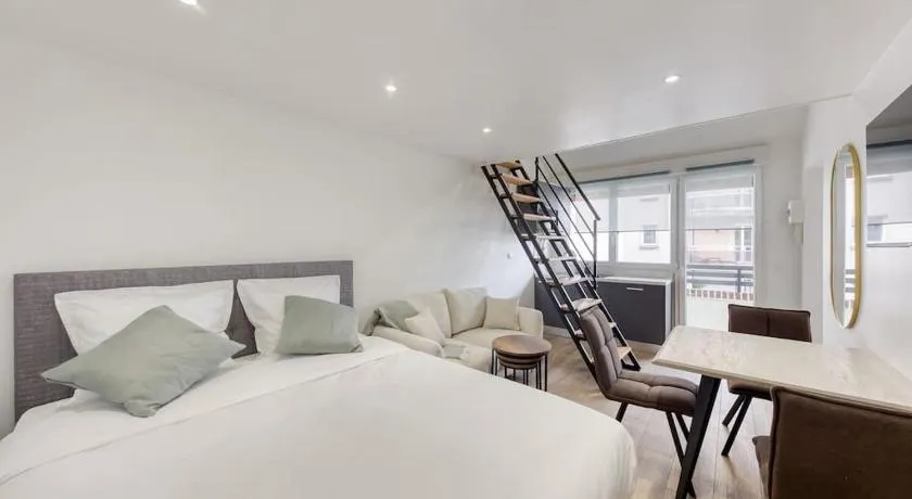 Luxueux et unique - Bobigny - Paris - Image 1