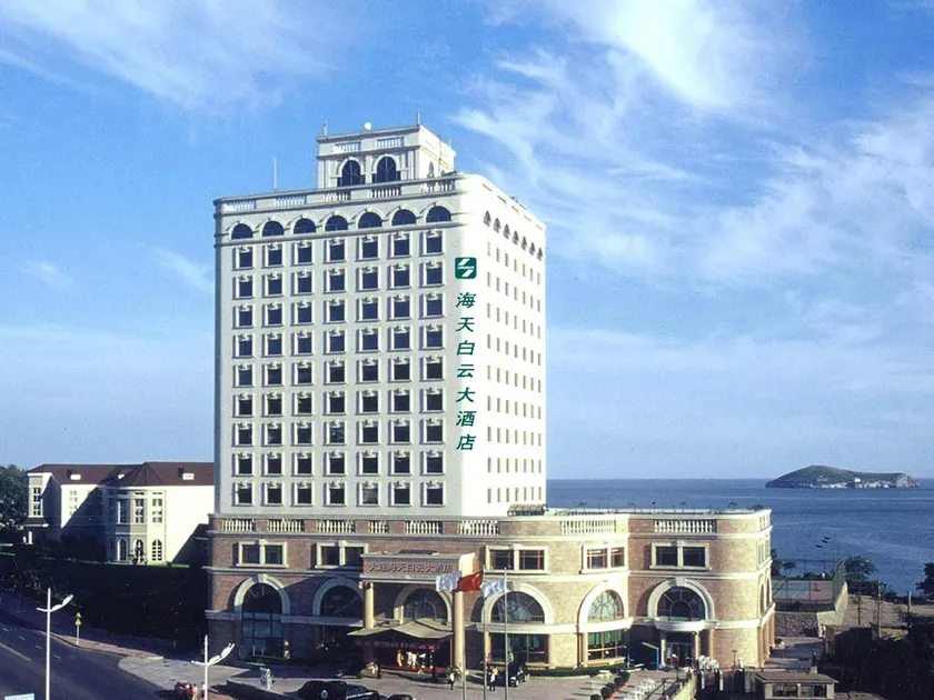 Dalian Sea Horizon Hotel - Image 1